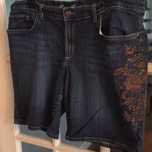 Eddie Bauer Boyfriend Shorts